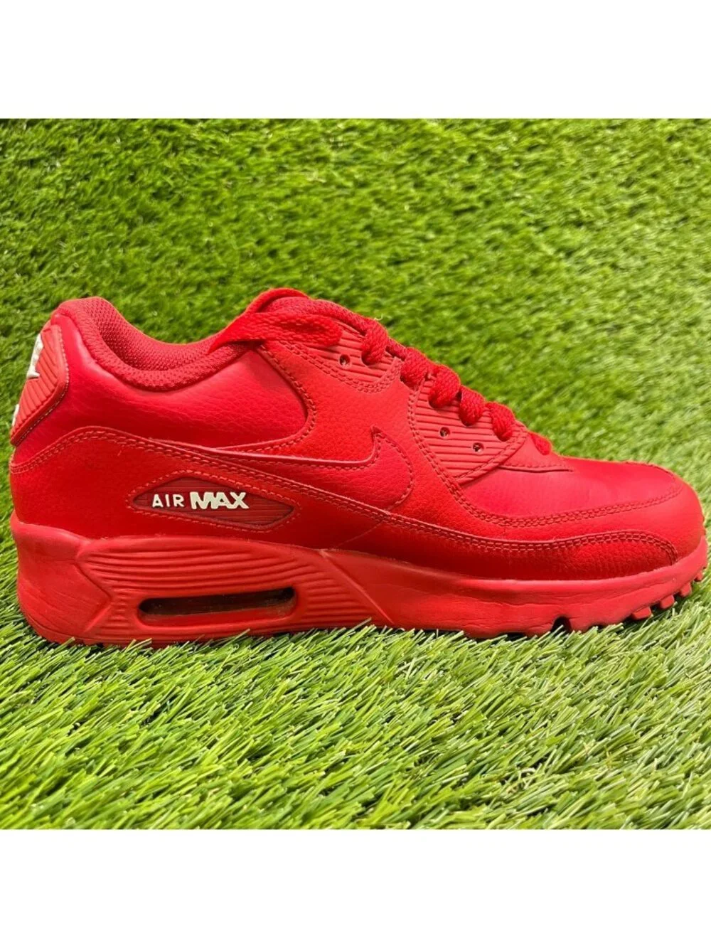 Nike please review